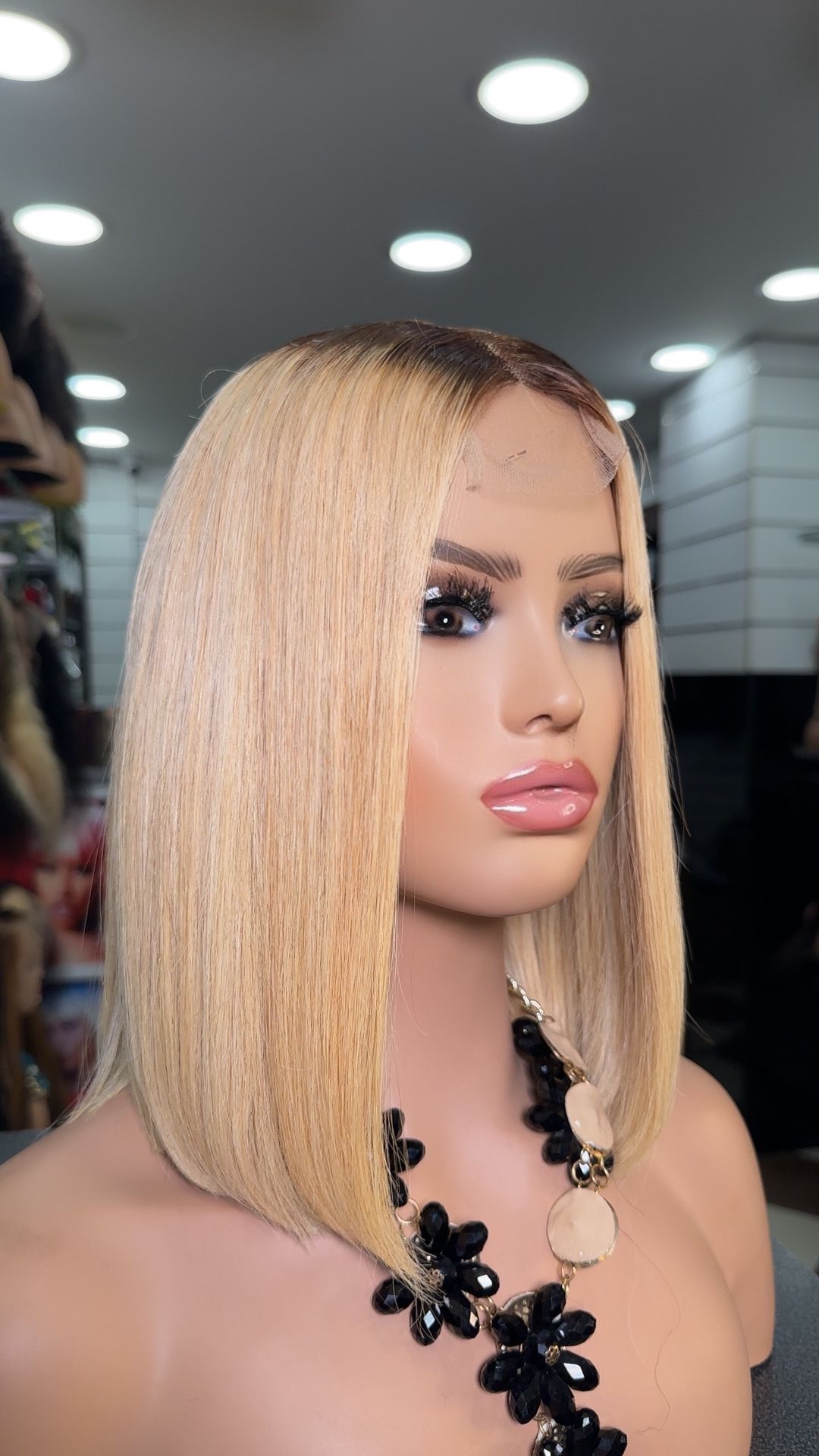 Perruque coupe carrée Raw Hair Vietnamienne